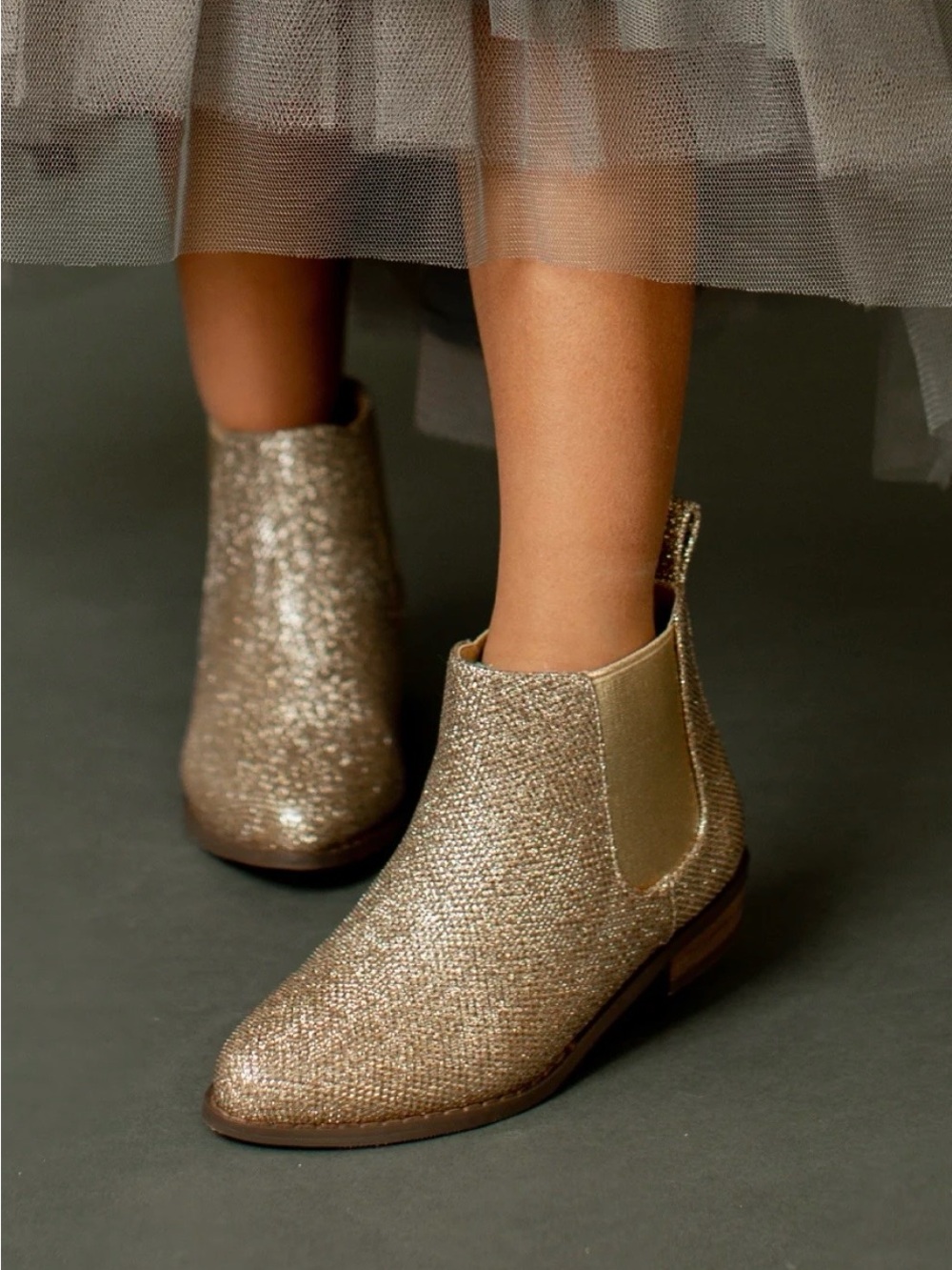 NIB Joyfolie Girls' Gold Glitter Chelsey Boots Size 8T